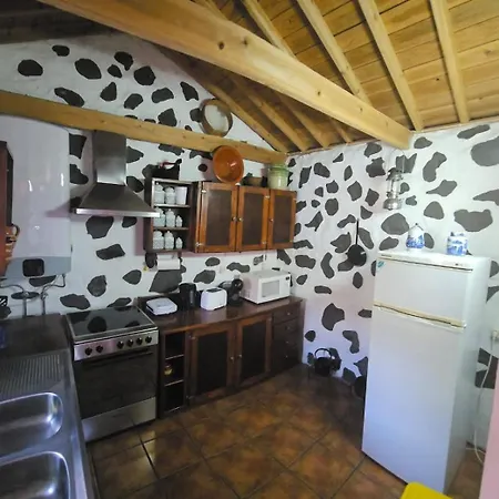 Casa Brum * Santana (Azores)